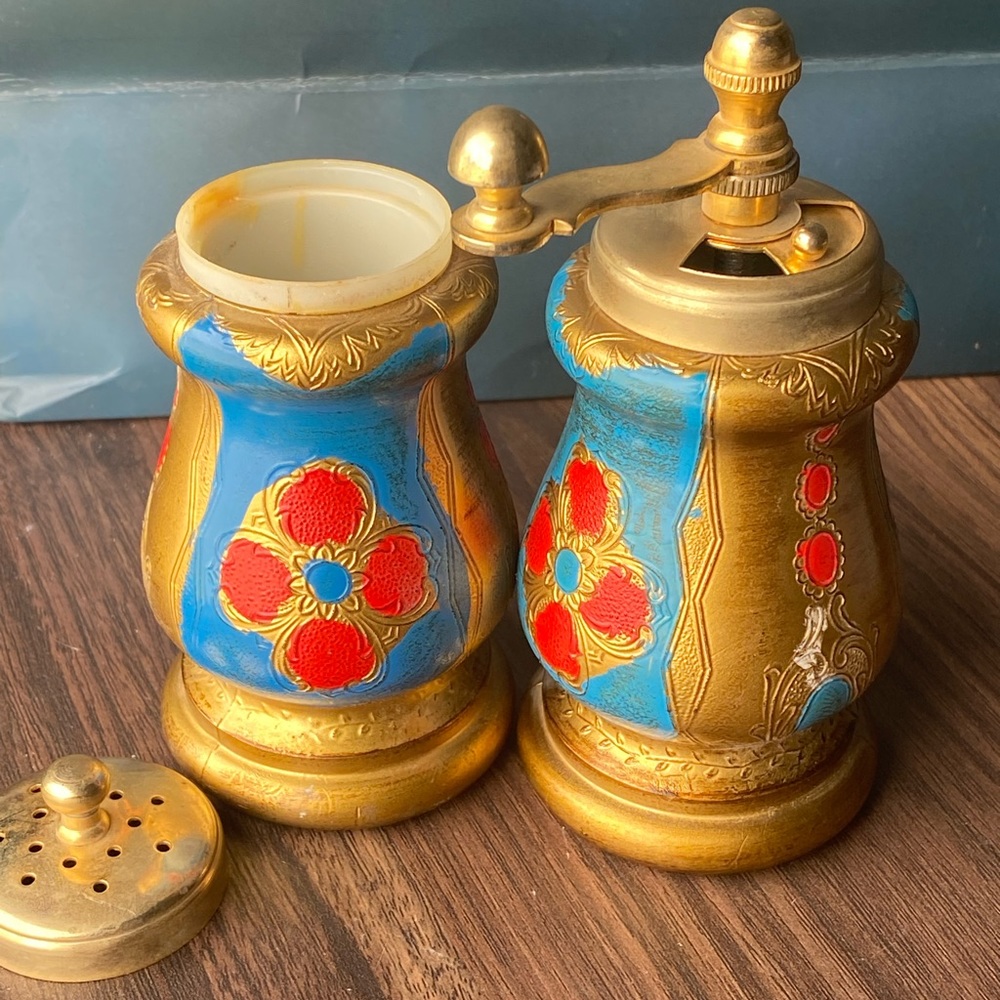 Hand painted salt and pepper shakers made in Italy